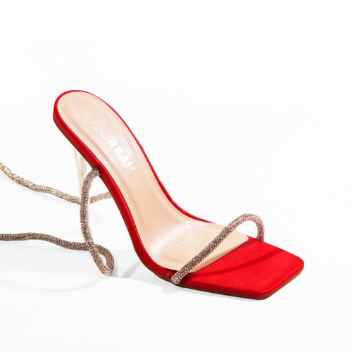 كعب بحبال على الساق