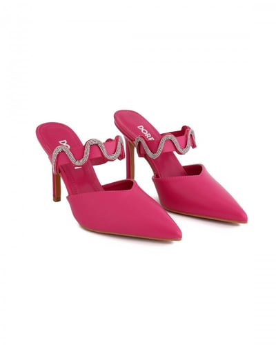 حذاء كعب عالي