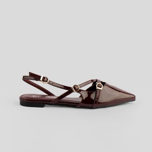 حذاء فلات جلد