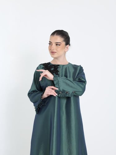 جلابيه تفته خضراء بتطريز اسود