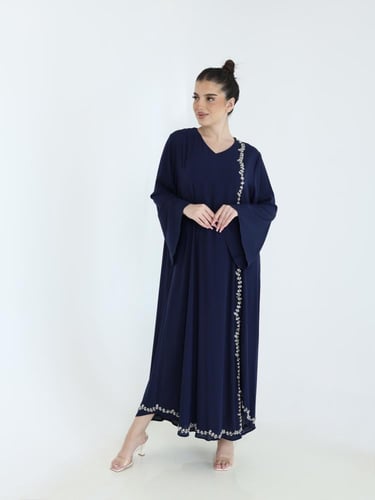 جلابية بتطريز خفيف وانيق