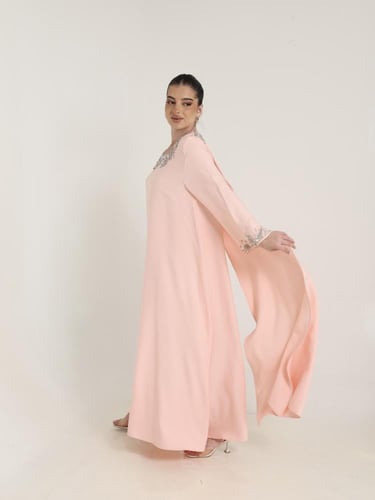 جلابية كريب بوشاح خلفي وشغل يدوي