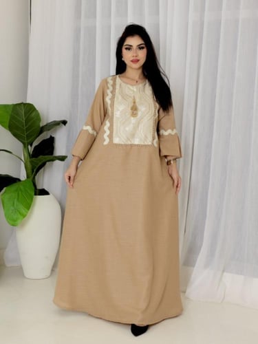 جلابيه بيج لينن مطرز بذهبي