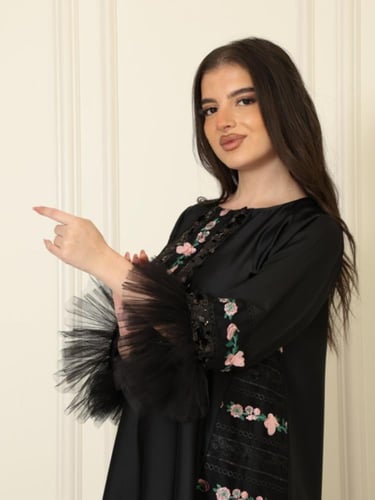 جلابيه كريب اسود وتل