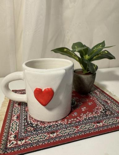 كوب فخار يدوي