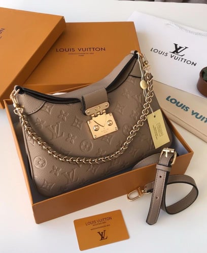 شنطة لويس فيتون - كاجوال LV-022-ES