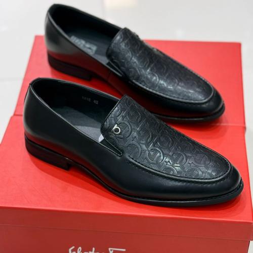 حذاء رسمي رجالي سلفاتوري فيراغامو - فارجامو ماستر...