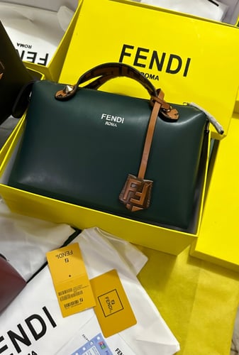 شنطة فندي - (فيندي) - كاجوال FE-003-ES