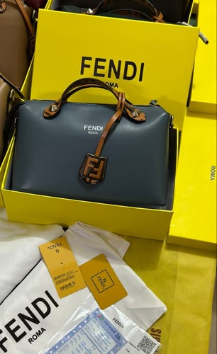 شنطة فندي - (فيندي) - كاجوال FE-003-ES