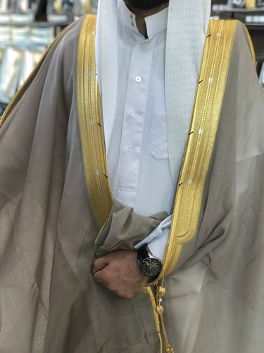 بشت رجالي رسمي VIP نخب أول لون زيتي فاتح قماش يابا...