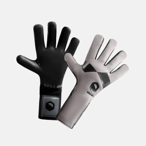 قفازات حارس المرمى -رمادي- أسود | GoalKeeper Gloves -Gray- Black
