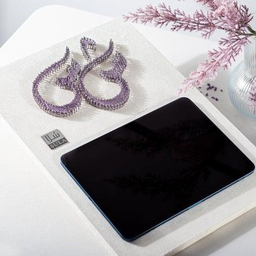 لوحة تذكارية بالخيوط - حروف