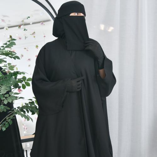عباية كتف لف سادة ربع بشت بكم واسع