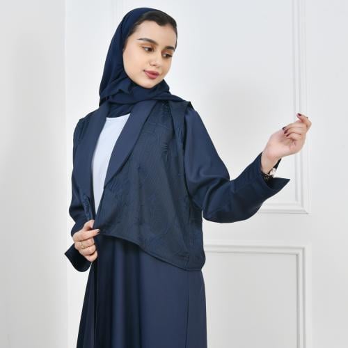 عباية بناتية بليزر باللون الكحلي بياقة متموجة مع س...