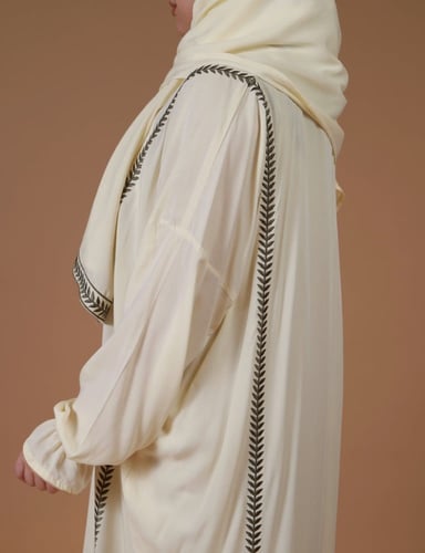 طقم سجادة و ثوب صلاة مطرز