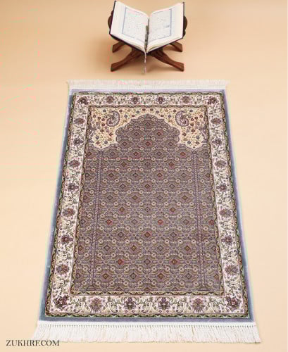 سجادة حرير فاخرة