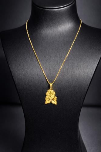 عقد الوردة اطفال عيار 21 وزن 1.15 جرام