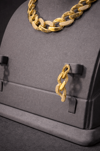 طقم جنزير عيار 21 وزن 67.82 جرام