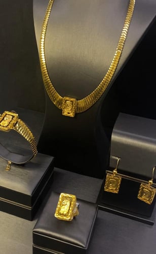 طقم السبيكة عيار 21 وزن 50.58 جرام