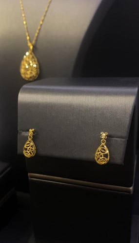 نصف طقم عيار 21 وزن 5.2 جرام