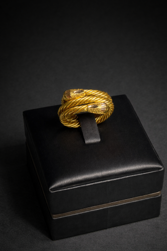 خاتم مفتول عيار 21 وزن 5.7 جرام