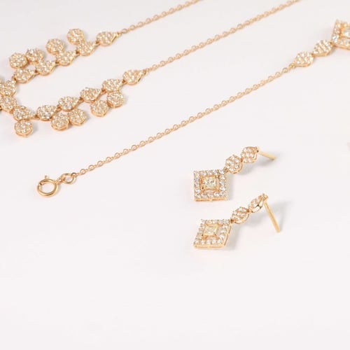 طقم الاناقة