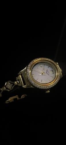 ساعة ذهب عيار 18