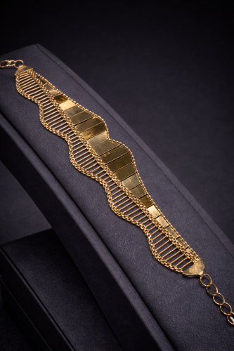 اسوارة عريضة عيار 21 وزن 8.47 جرام