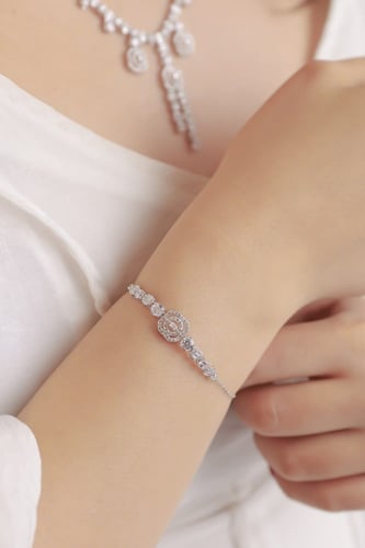 الطقم الفضي