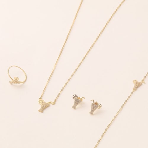 طقم الفاتنة