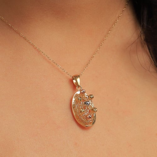 سلسال وتعليقة ذهب فخمة عيار 18 بوزن 2.8 جرام - سلس...