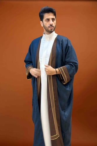 فروة الموسم وجهين بني