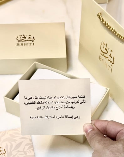 محفظة بطاقات تمساح رمادي