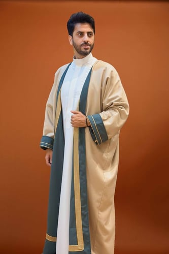 فروة الموسم وجهين أخضر