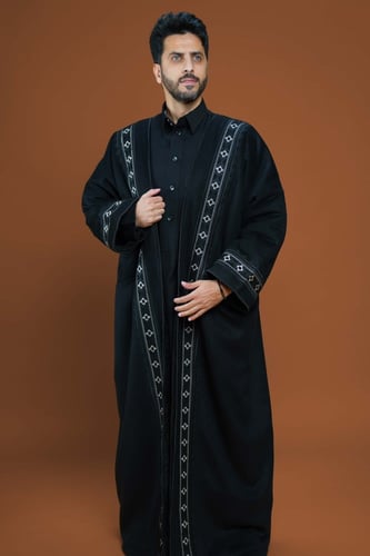 فروة شتوية رجالية اسود - فروة ثمامه