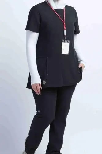 سكرب مودرن نسائي