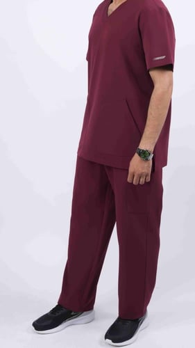 سكرب سبورت رجالي عنابي