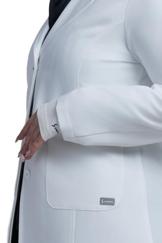 لابكوت مودرن 2 نسائي ابيض- ( اللون اوف وايت - القم...