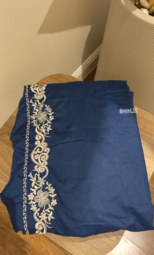 جلال صلاة مطرز