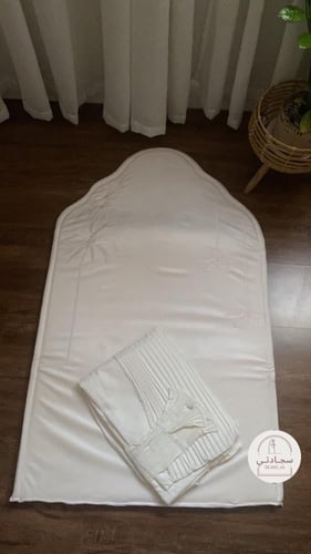 طقم اسفنج مطرز