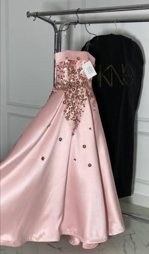 فستان الهام وردي