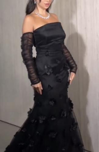 فستان ورد تل