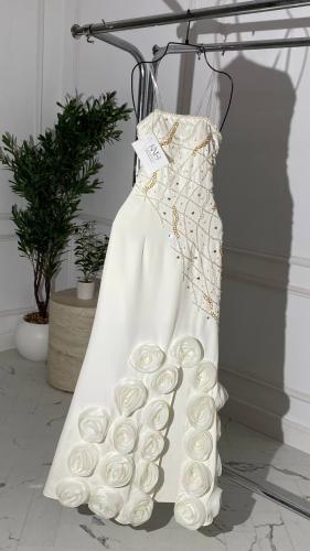 فستان الهنوف ابيض