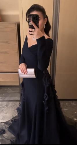 فستان باربي ورد R82