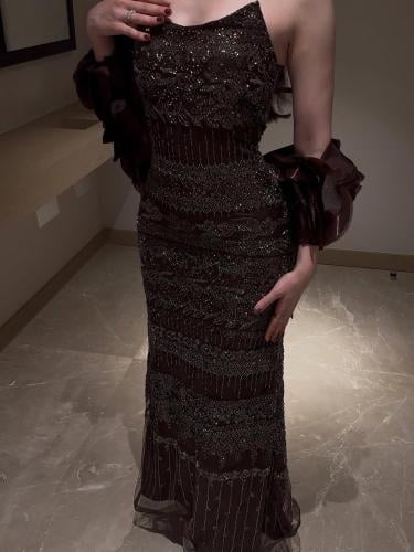 فستان خرز بني U73