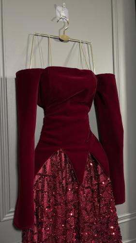 فستان جوخ شتوي مع تطريز وشكW62