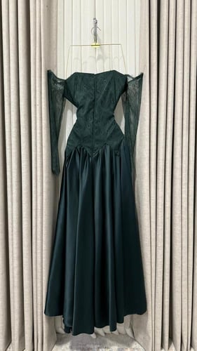 فستان دانتيل زيتي T90