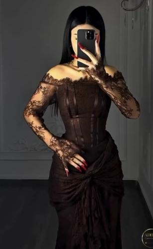 فستان دانتيل موكا Y88