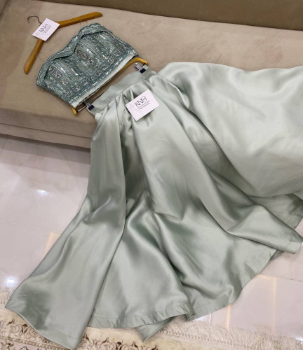 فستان قطعتين Y4