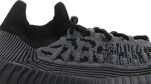Yeezy 350 V2 Cmpct